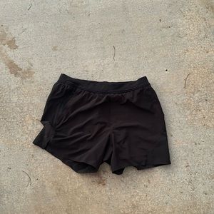 Ten Thousand 5” Interval Short - Sz L